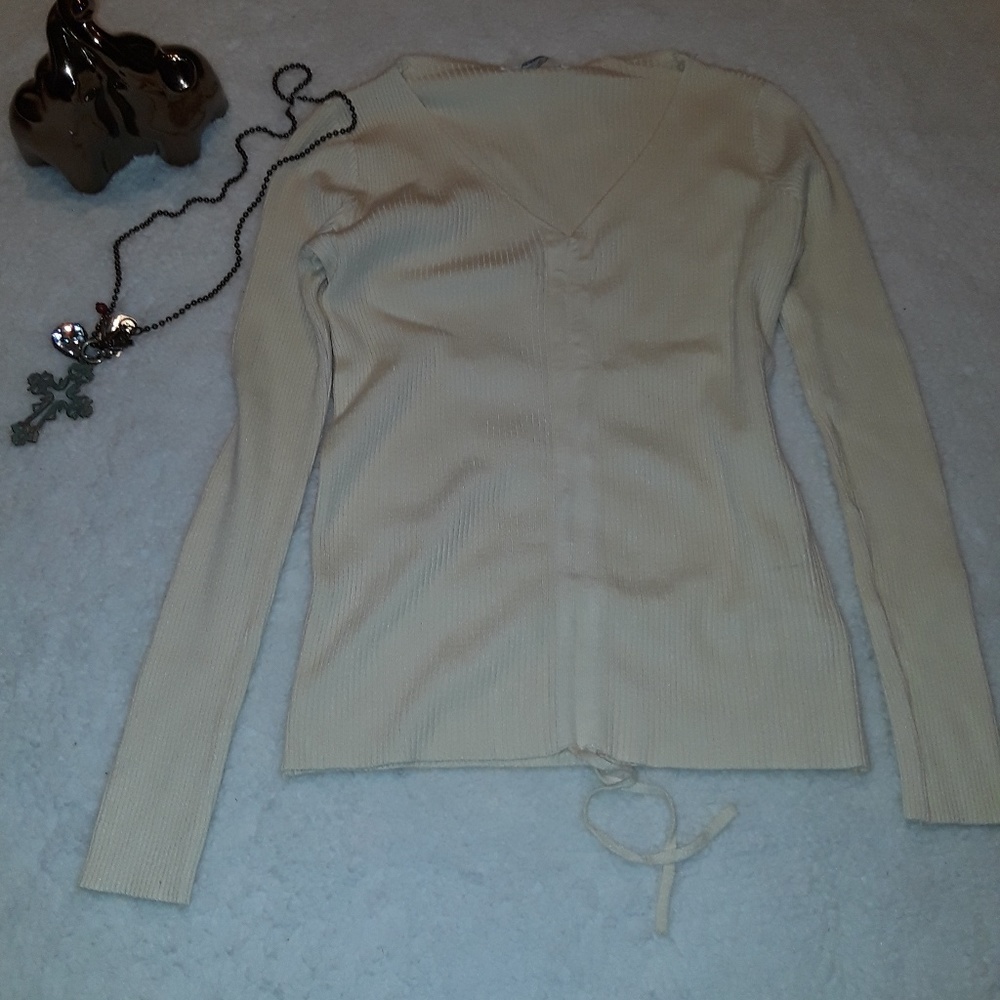 SALE !!! Long sleeved tight fit top